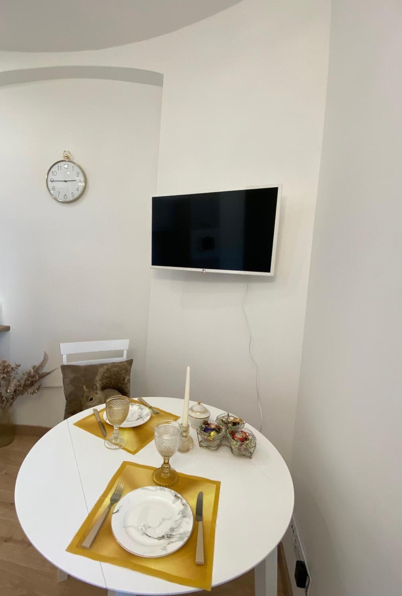 Golden Rush Apartment Riga Exterior photo